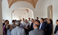 بازدید شهرداران شهرهای اردبیل از کارگاه مرمت عمارت بلدیه